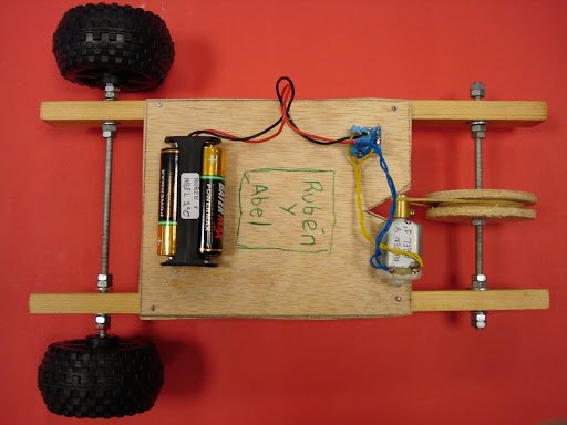 Coche eléctrico 4