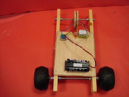Coche eléctrico 4