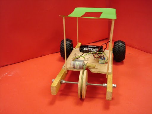 Coche eléctrico 4